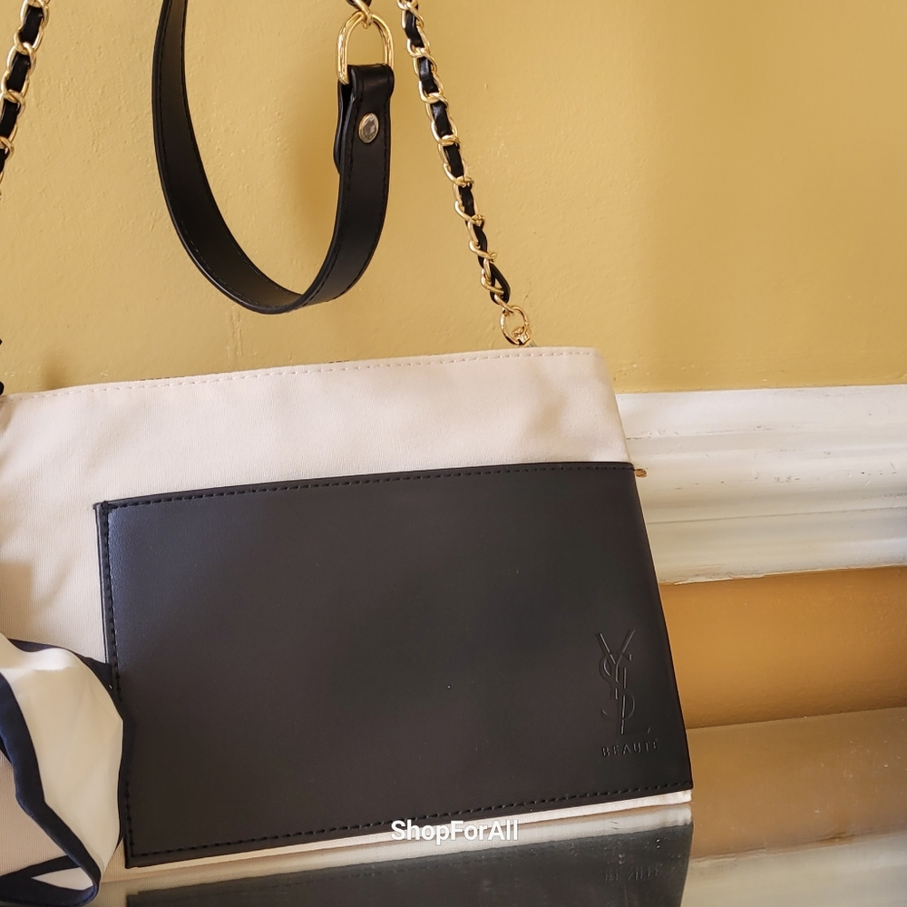 🥳🥳Host pick 💥💥🥳🥳Yves Saint Lauren pouch converted in to shoulder bag - Picture 2 of 16